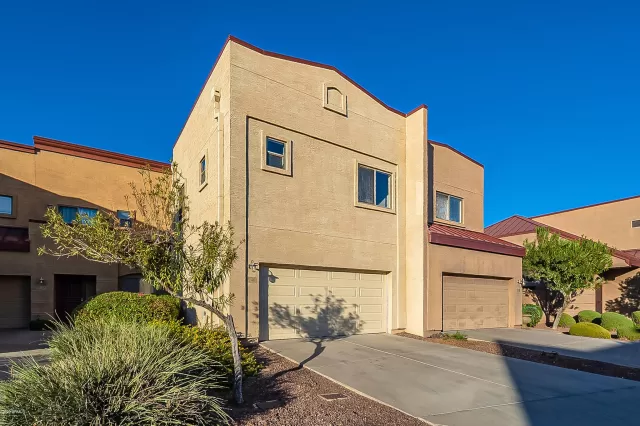 MLS: 6157049 Condo For Sale