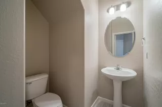 Photo #6: 6157049 Listing