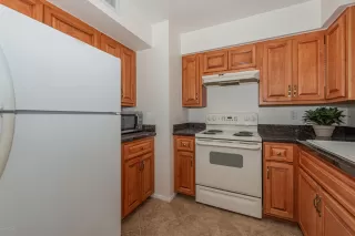 Photo #6: 6157053 Listing