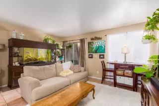 Photo #5: 6157093 Listing