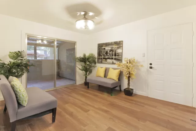 MLS: 6157178 Condo For Sale