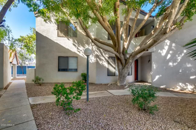 MLS: 6157330 Condo For Sale
