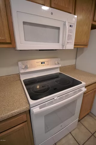 Photo #3: 6157498 Listing