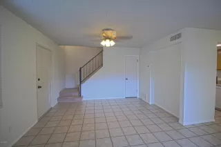 Photo #5: 6157498 Listing