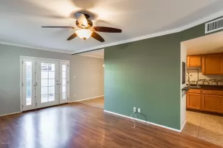 Photo #4: 6157499 Listing