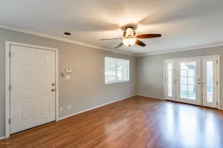 Photo #5: 6157499 Listing