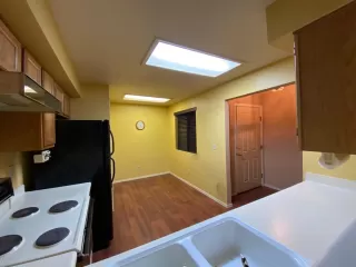 Photo #3: 6158008 Listing