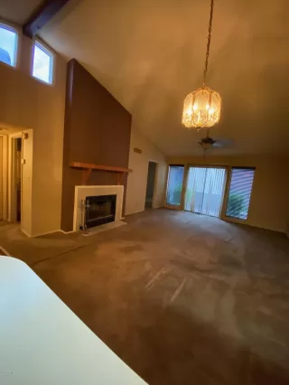 Photo #6: 6158008 Listing