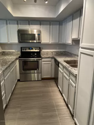 Photo #3: 6158176 Listing 