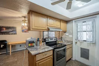 Photo #4: 6158396 Listing 