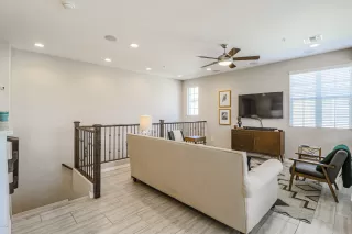 Photo #6: 6158426 Listing