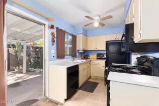 Photo #4: 6158495 Listing 