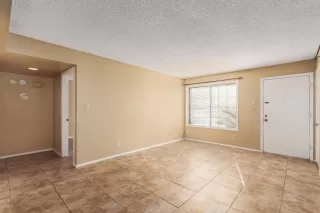 Photo #3: 6158611 Listing