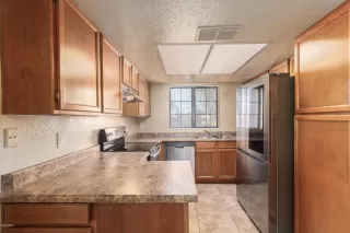 Photo #6: 6158611 Listing