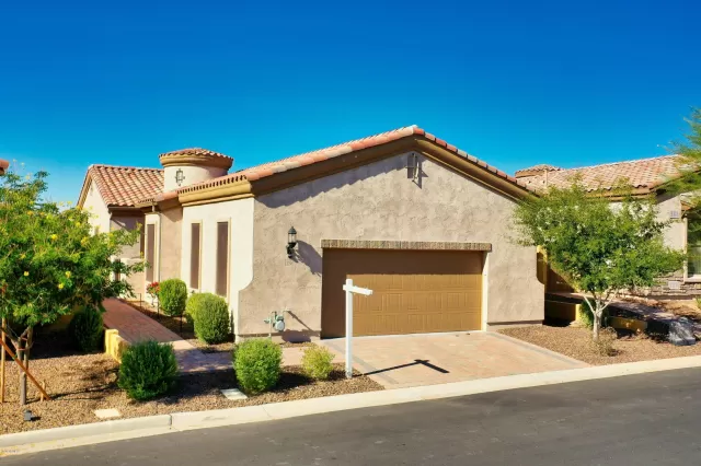 MLS: 6159314 Condo For Sale