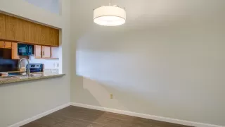 Photo #6: 6159593 Listing