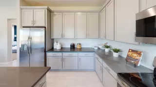 Photo #3: 6159833 Listing 
