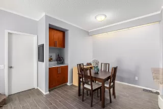 Photo #4: 6159941 Listing