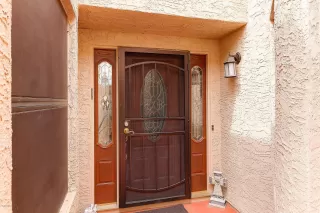 Photo #5: 6160011 Listing