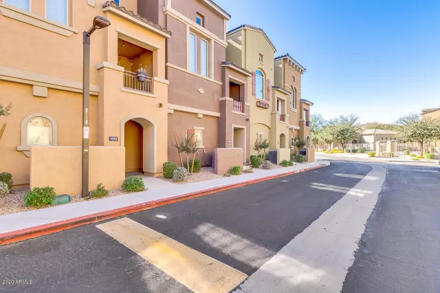 MLS: 6160060 Condo For Sale