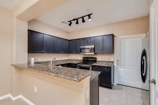 Photo #1: 6160295 Listing 