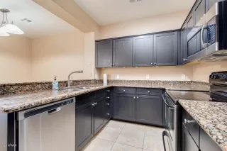 Photo #2: 6160295 Listing 