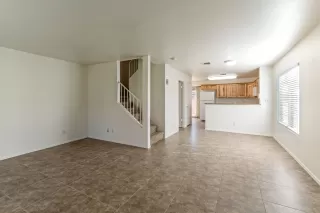 Photo #2: 6160585 Listing