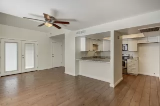 Photo #2: 6160645 Listing 