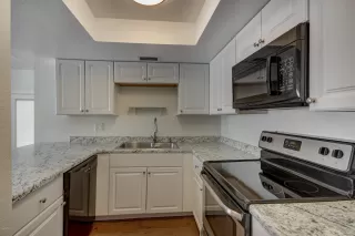 Photo #6: 6160645 Listing 