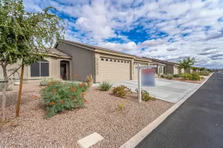 Photo #1: 6160786 Listing