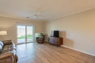 Photo #2: 6160786 Listing