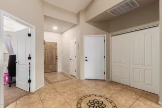 Photo #2: 6160985 Listing 