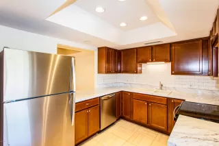 Photo #2: 6161033 Listing 