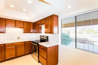 Photo #3: 6161033 Listing 