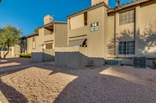 Photo #2: 6161087 Listing