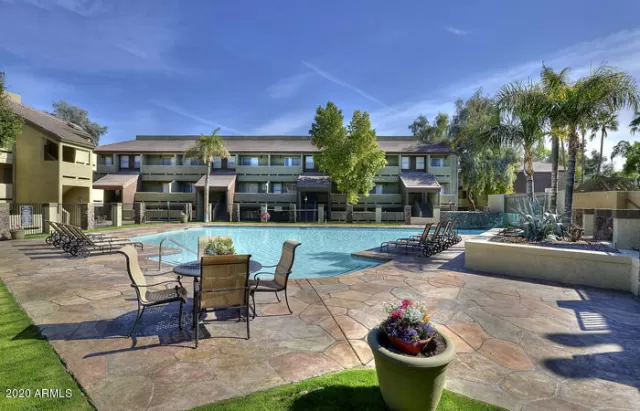 MLS: 6161186 Condo For Sale