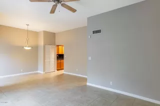 Photo #6: 6161228 Listing 