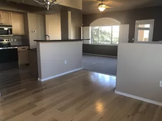 Photo #5: 6161262 Listing