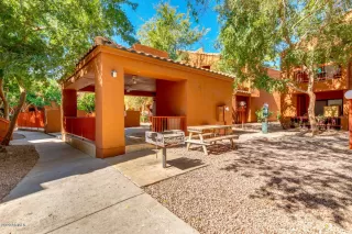 Photo #3: 6161264 Listing