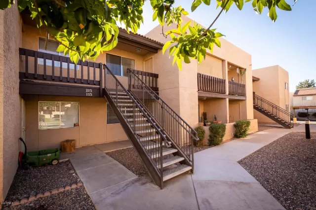 MLS: 6161489 Condo For Sale