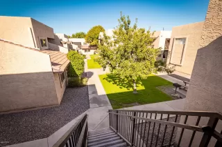 Photo #2: 6161489 Listing