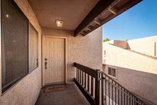 Photo #4: 6161489 Listing