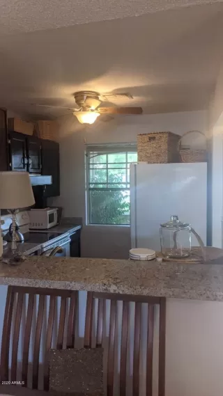 Photo #5: 6161538 Listing
