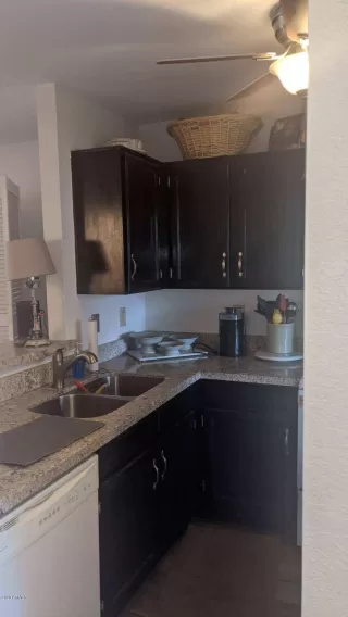 Photo #6: 6161538 Listing