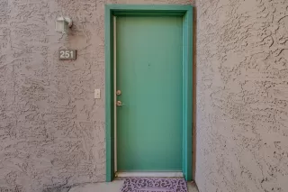 Photo #1: 6161765 Listing 