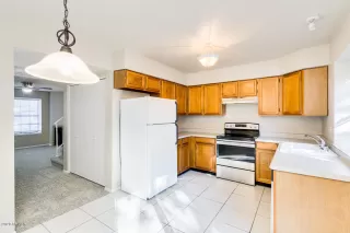 Photo #6: 6161841 Listing