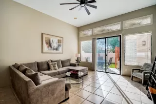 Photo #3: 6161935 Listing 