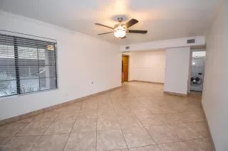 Photo #4: 6161952 Listing