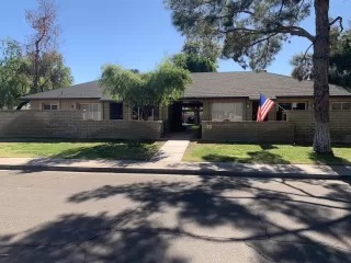 Photo #2: 6162154 Listing