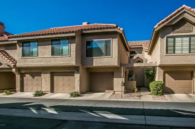 MLS: 6162271 Condo For Sale